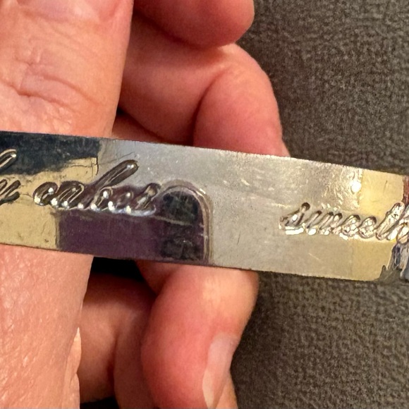Kate Spade New York ♠️ Endearing Idioms "Be Mine” Silver Tone Bangle Bracelet - Picture 7 of 8